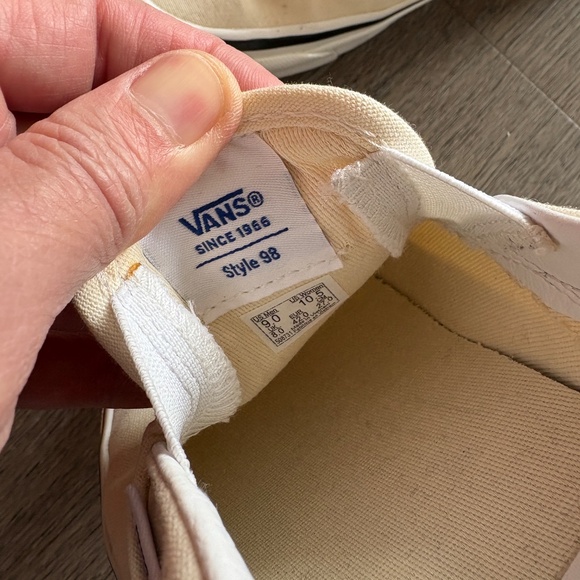 Vans Style 98 skate shoes - Picture 2 of 3